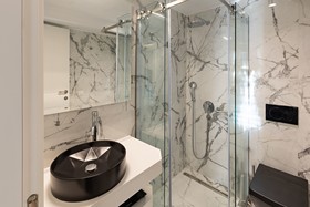 Lazar Lux Apartments