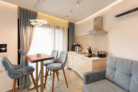 Lazar Lux Apartments