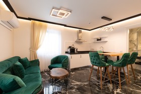 Lazar Lux Apartments