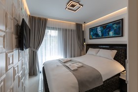Lazar Lux Apartments