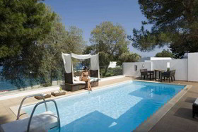 Minos Beach art Hotel
