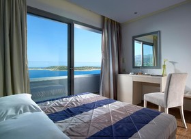 Mistral Bay Hotel