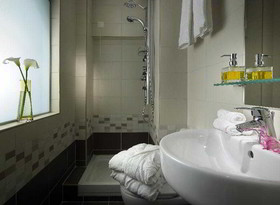 Mistral Bay Hotel