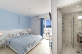 Naiades Marina Hotel