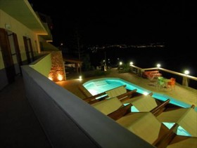Ostria Apartments