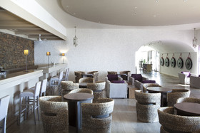Minos Palace Hotel & Suites