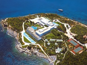 Minos Palace Hotel & Suites