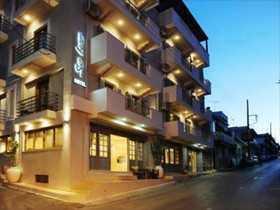 Sunbeam Studio & Apartments