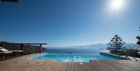 Villa Mirabello Suites