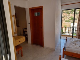 Argiro Studios And Apartments