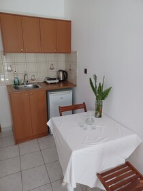 Argiro Studios And Apartments