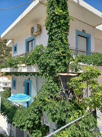 Argiro Studios And Apartments