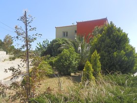 Atlas Studios & Apartments