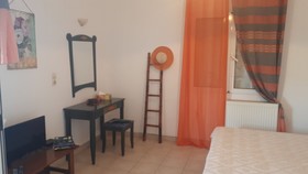Atlas Studios & Apartments
