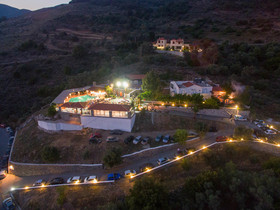 Rastoni Hotel
