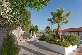 Rastoni Hotel