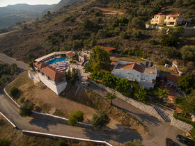 Rastoni Hotel