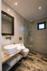 Villa Stella Suites