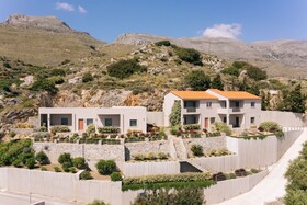 Villa Stella Suites