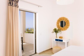 Villa Stella Suites