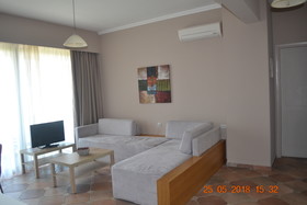 Icarus Hotel