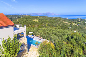 Cretan Family Villa