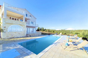 Cretan Family Villa