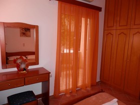 Elena Apartments Almirida