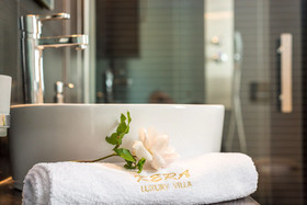 Luxury Villa in Kera