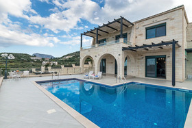 Luxury Villa in Kera