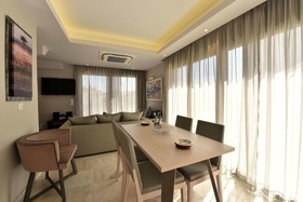 Alexander Suites