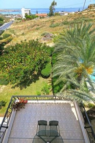 Karteros Hotel