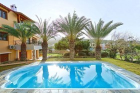 Karteros Hotel
