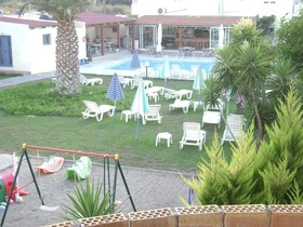 Australia Hotel