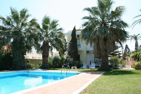 Coral Apartments
