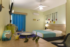 Creta Aptera Beach