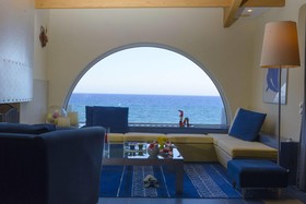 Creta Aptera Beach