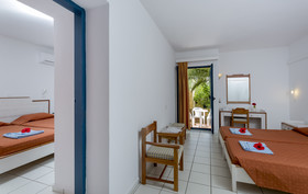 Dessole Dolphin Bay Resort
