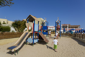 Dessole Dolphin Bay Resort