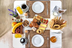 Ermis Luxury Suites & Apartments