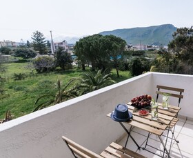 Ermis Luxury Suites & Apartments