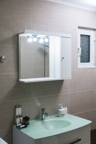 Ermis Luxury Suites & Apartments