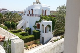 Malena Hotel & Suites
