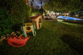 Roxani Hotel