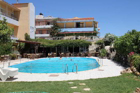 Roxani Hotel