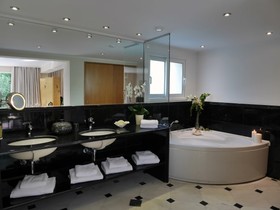 Sofitel Capsis Palace