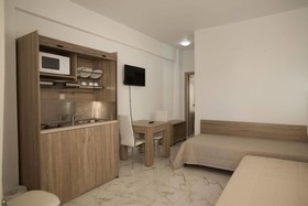 Anthoula Village Hotel