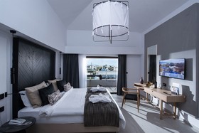 Atlantica Caldera Palace