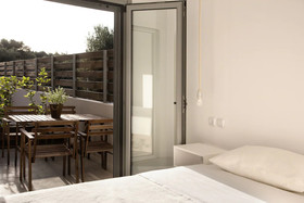 Axos Apartments