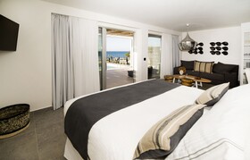 Insula Alba Sea Side Resort & Spa